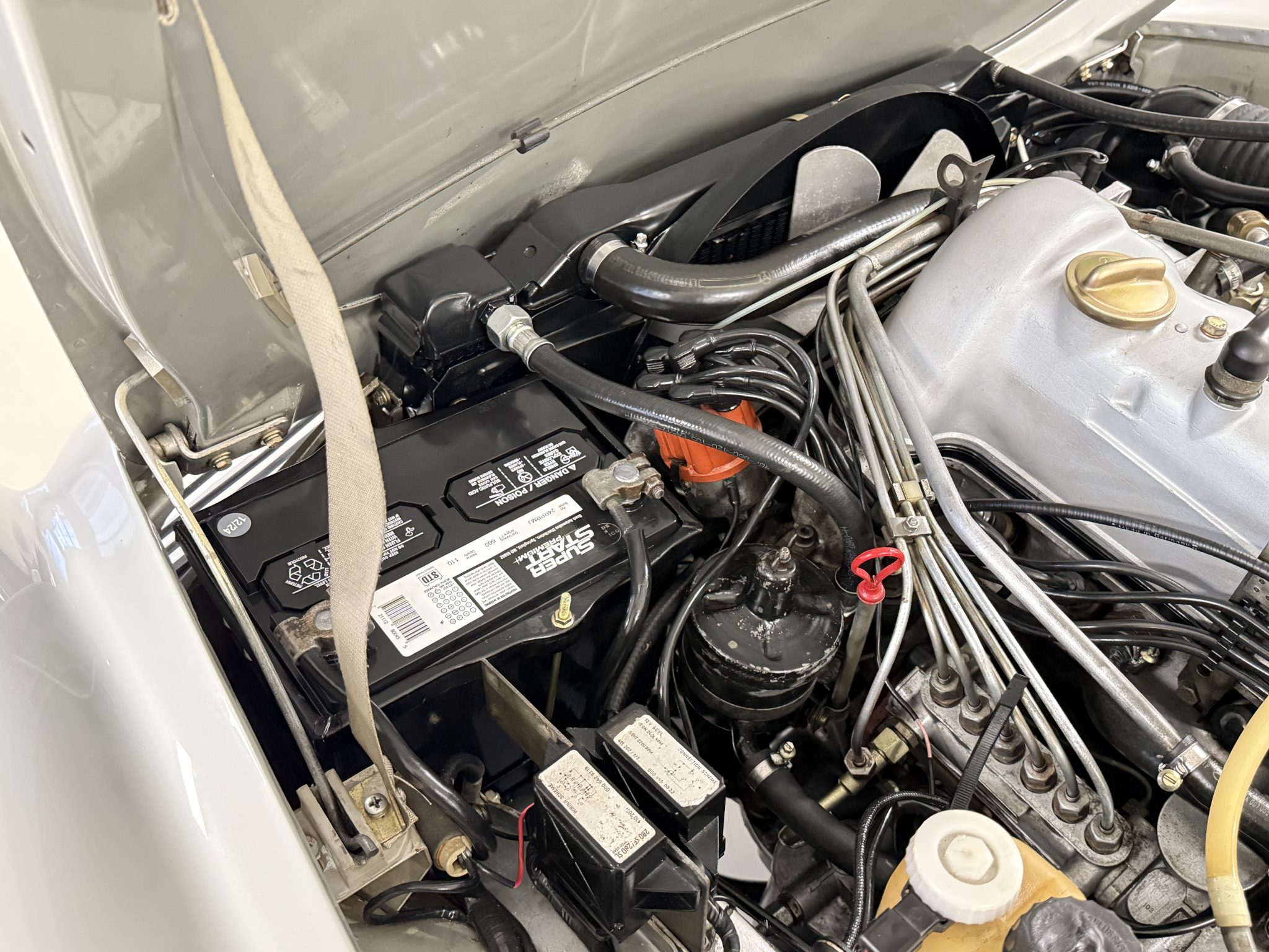 1970 Mercedes-Benz 280SL - Motor