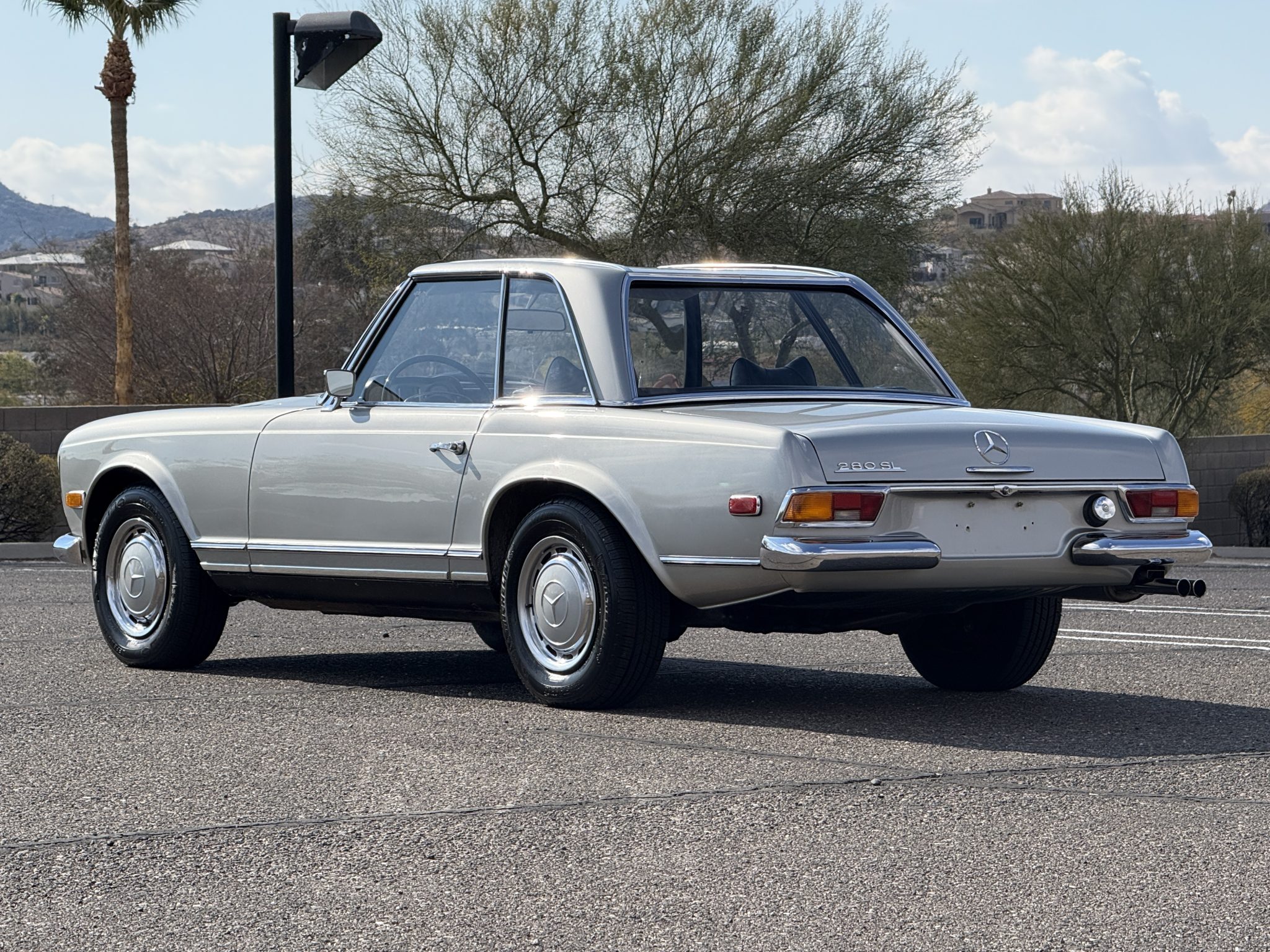 1970 Mercedes-Benz 280SL - Exterior