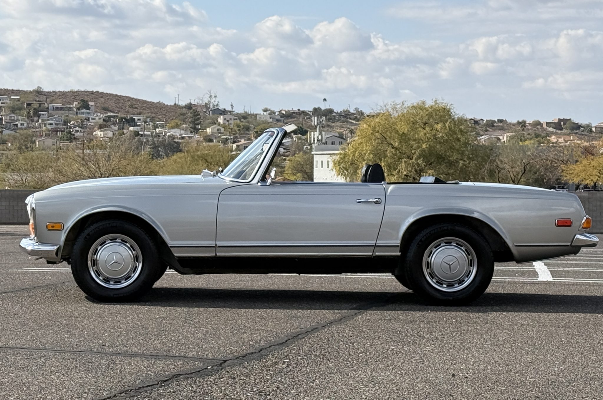 1970 Mercedes-Benz 280SL - Exterior