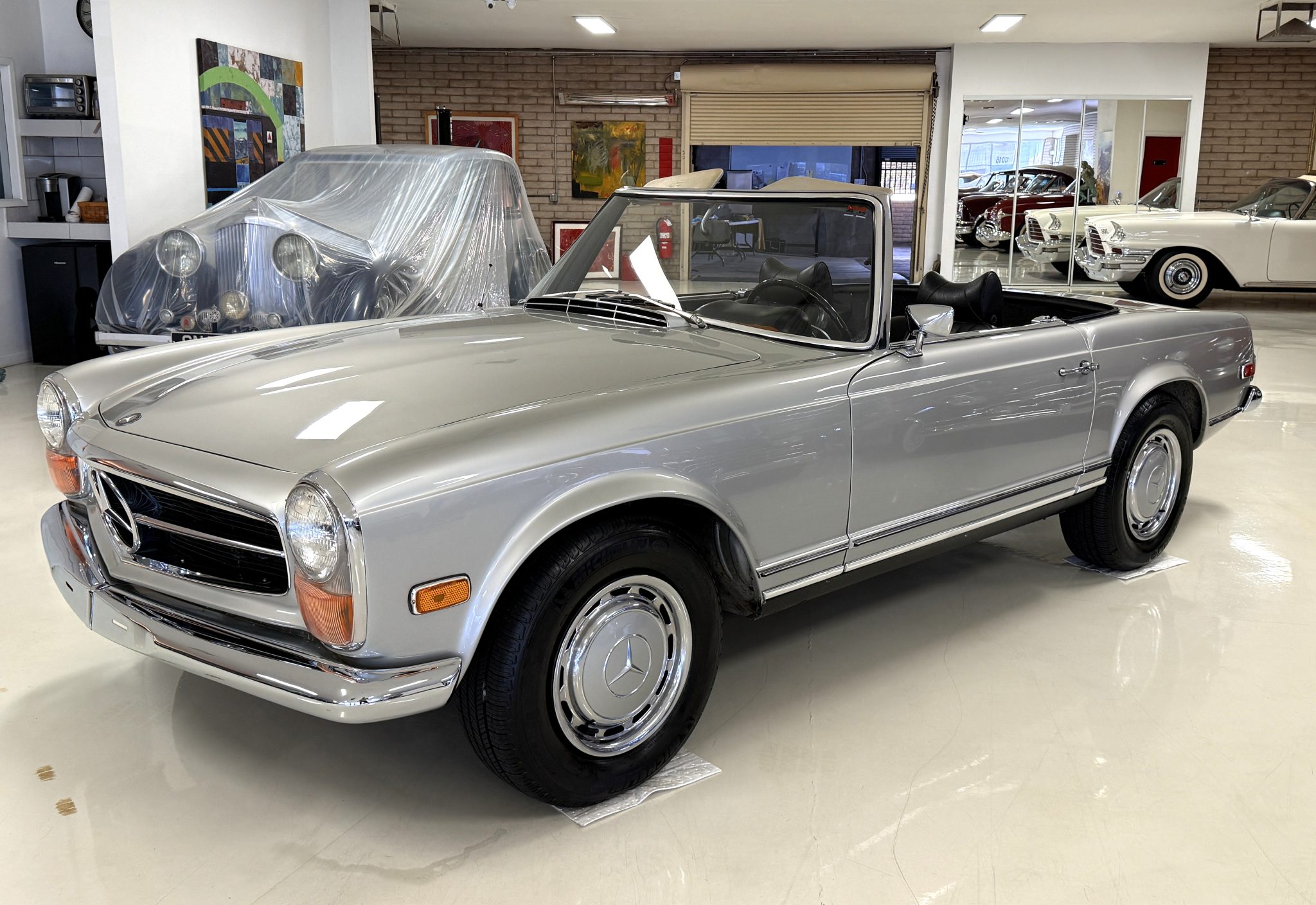 1970 Mercedes-Benz 280SL - Exterior