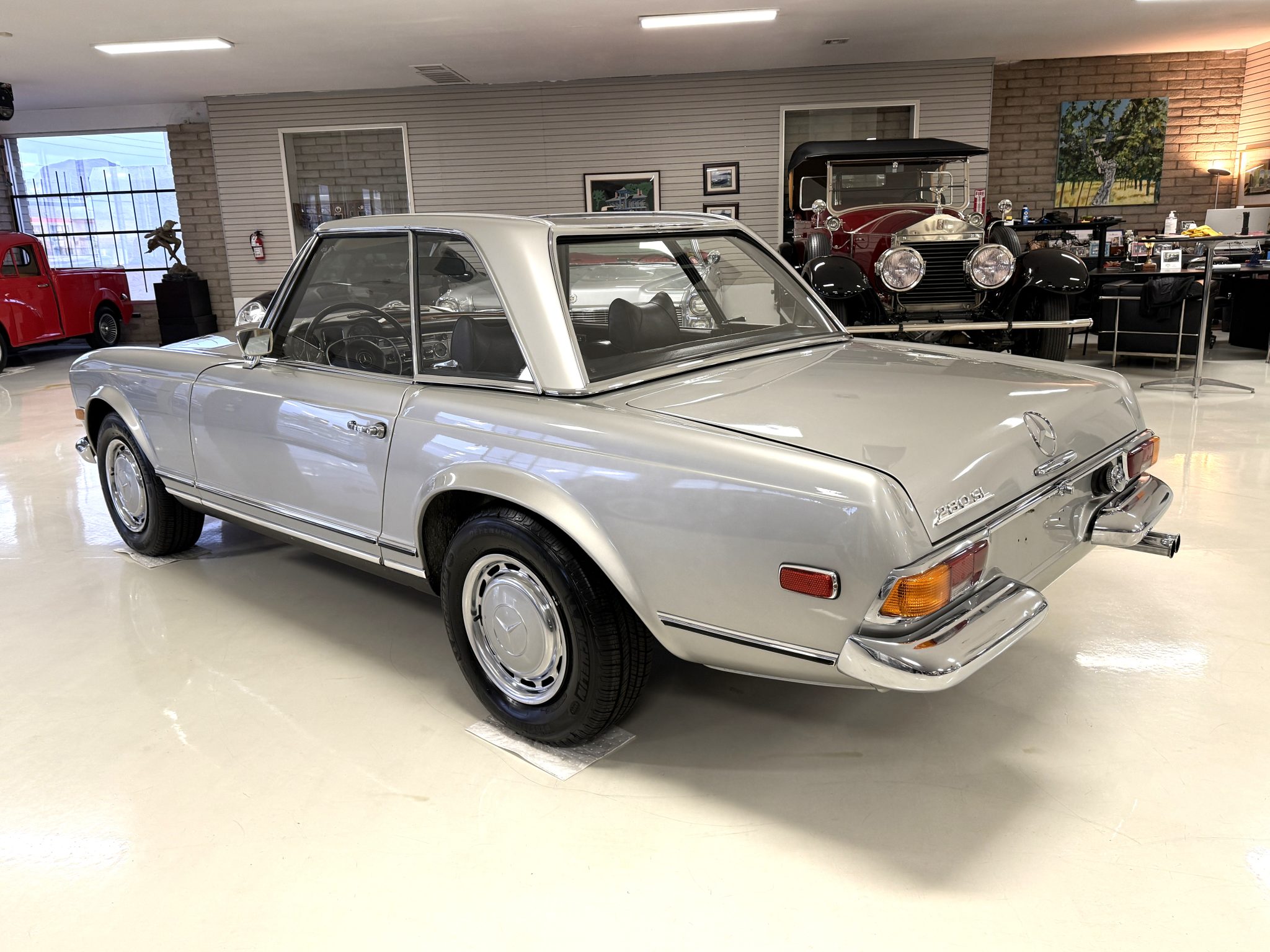 1970 Mercedes-Benz 280SL - Exterior