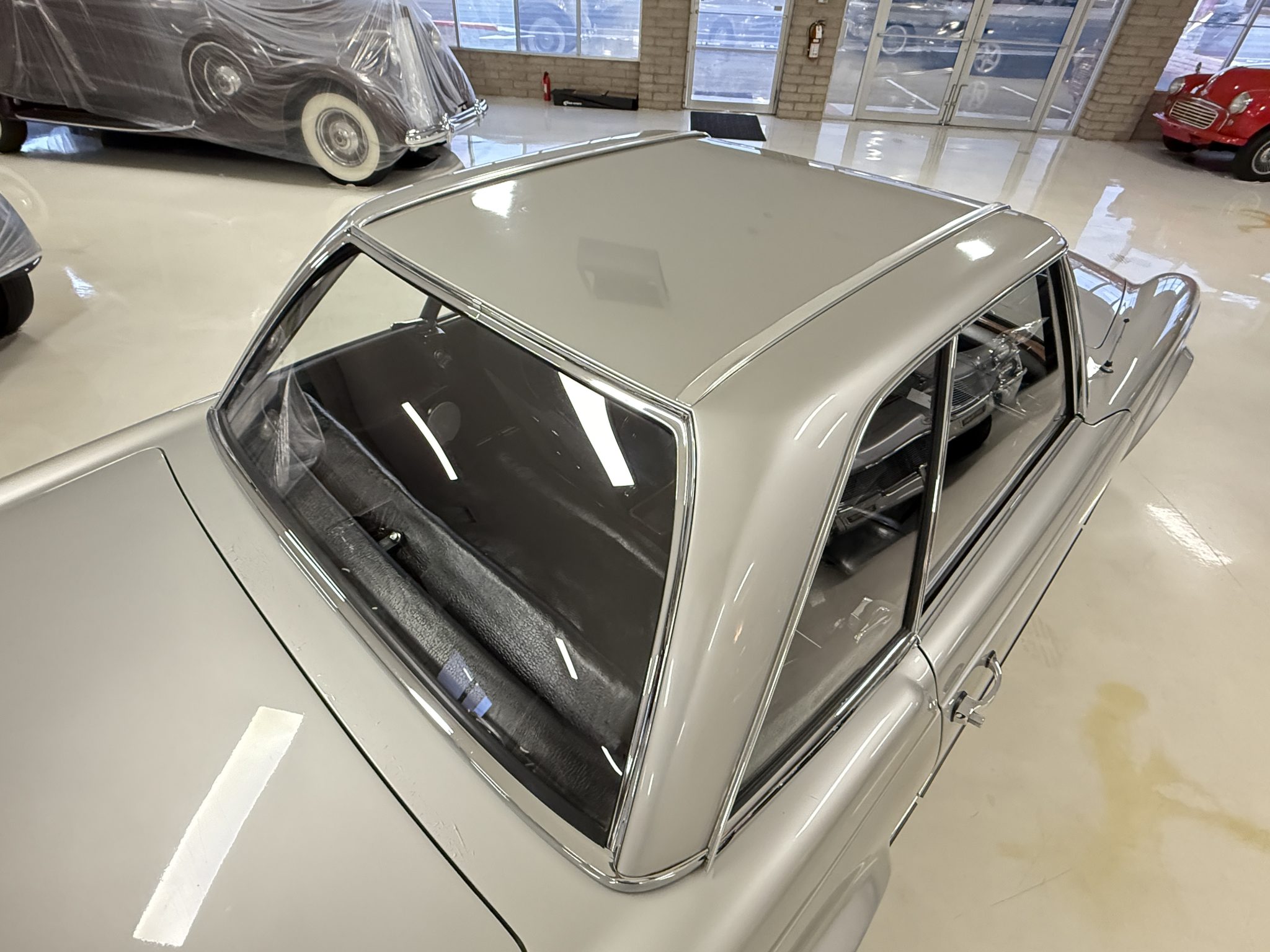 1970 Mercedes-Benz 280SL - Exterior