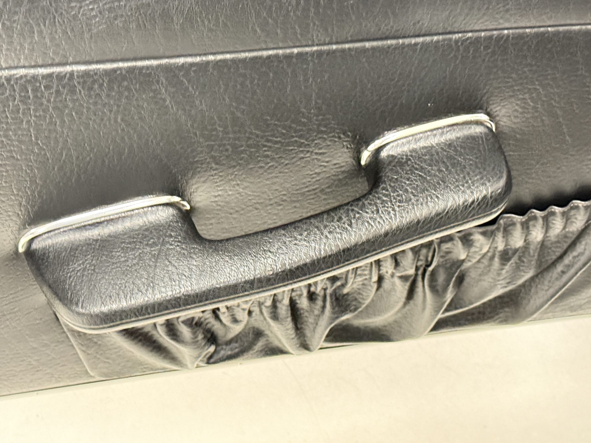1970 Mercedes-Benz 280SL - Interior