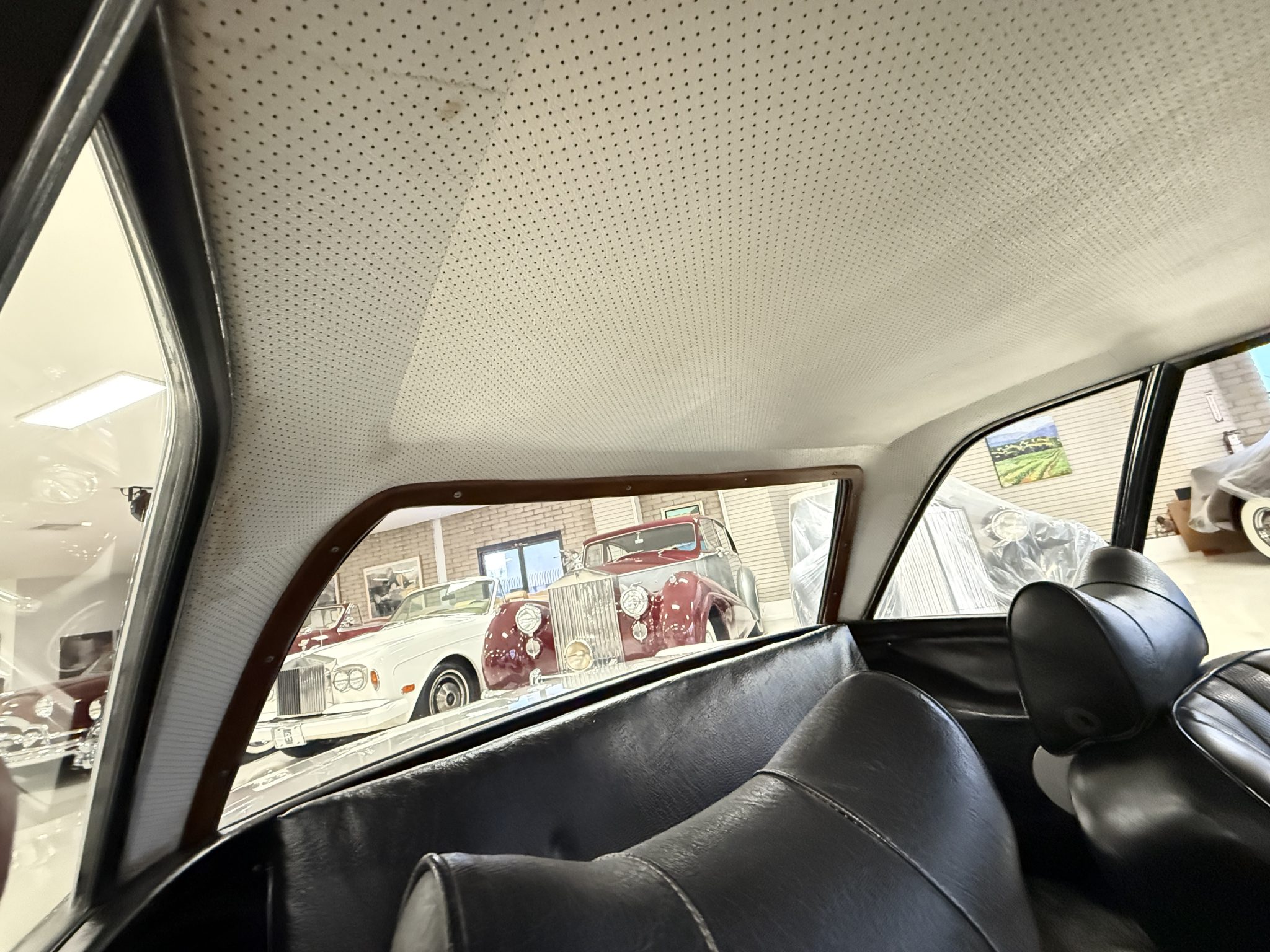 1970 Mercedes-Benz 280SL - Interior