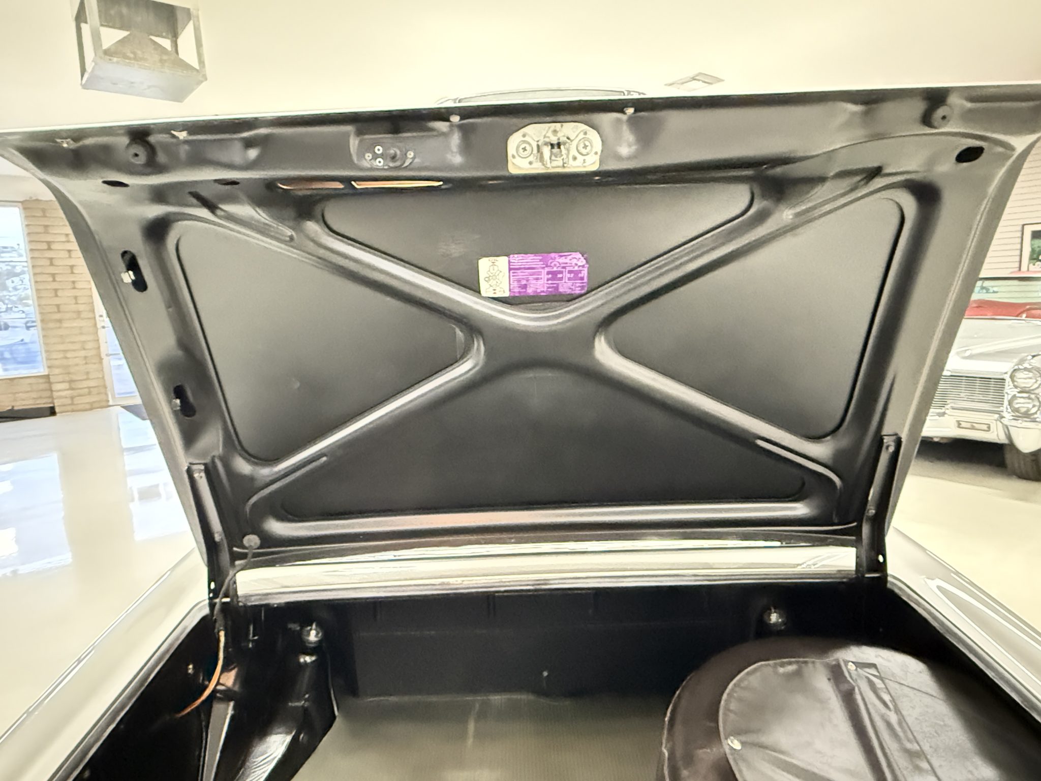 1970 Mercedes-Benz 280SL - Interior