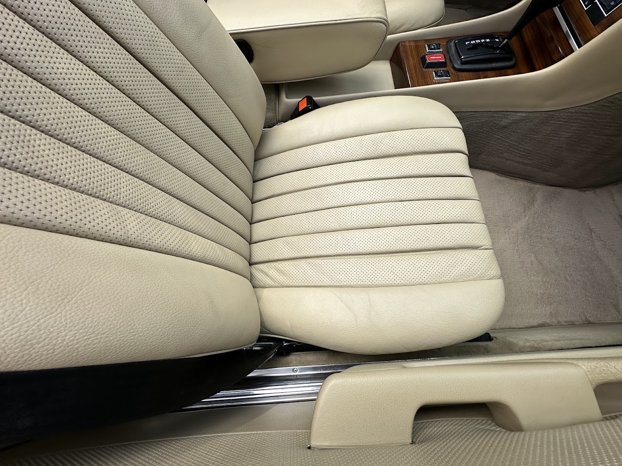 1978 Mercedes-Benz 450SL - Interior