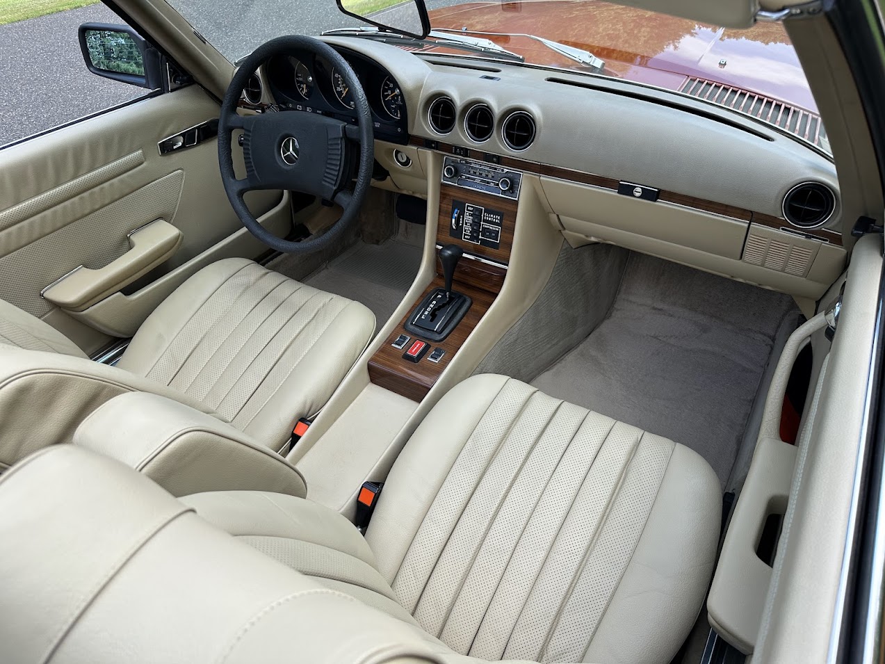 1978 Mercedes-Benz 450SL - Interior