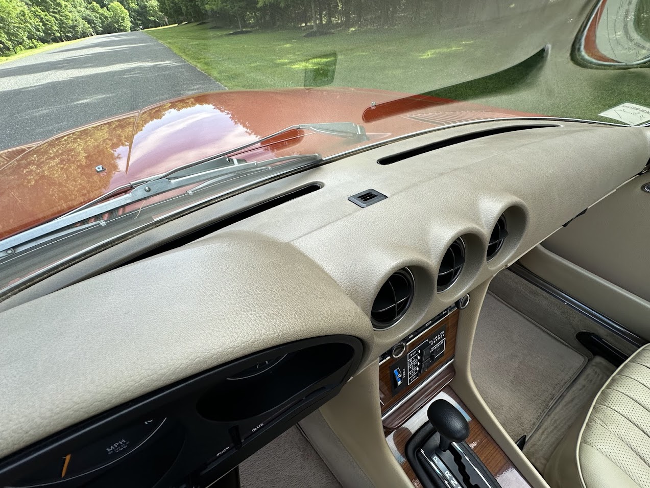 1978 Mercedes-Benz 450SL - Interior