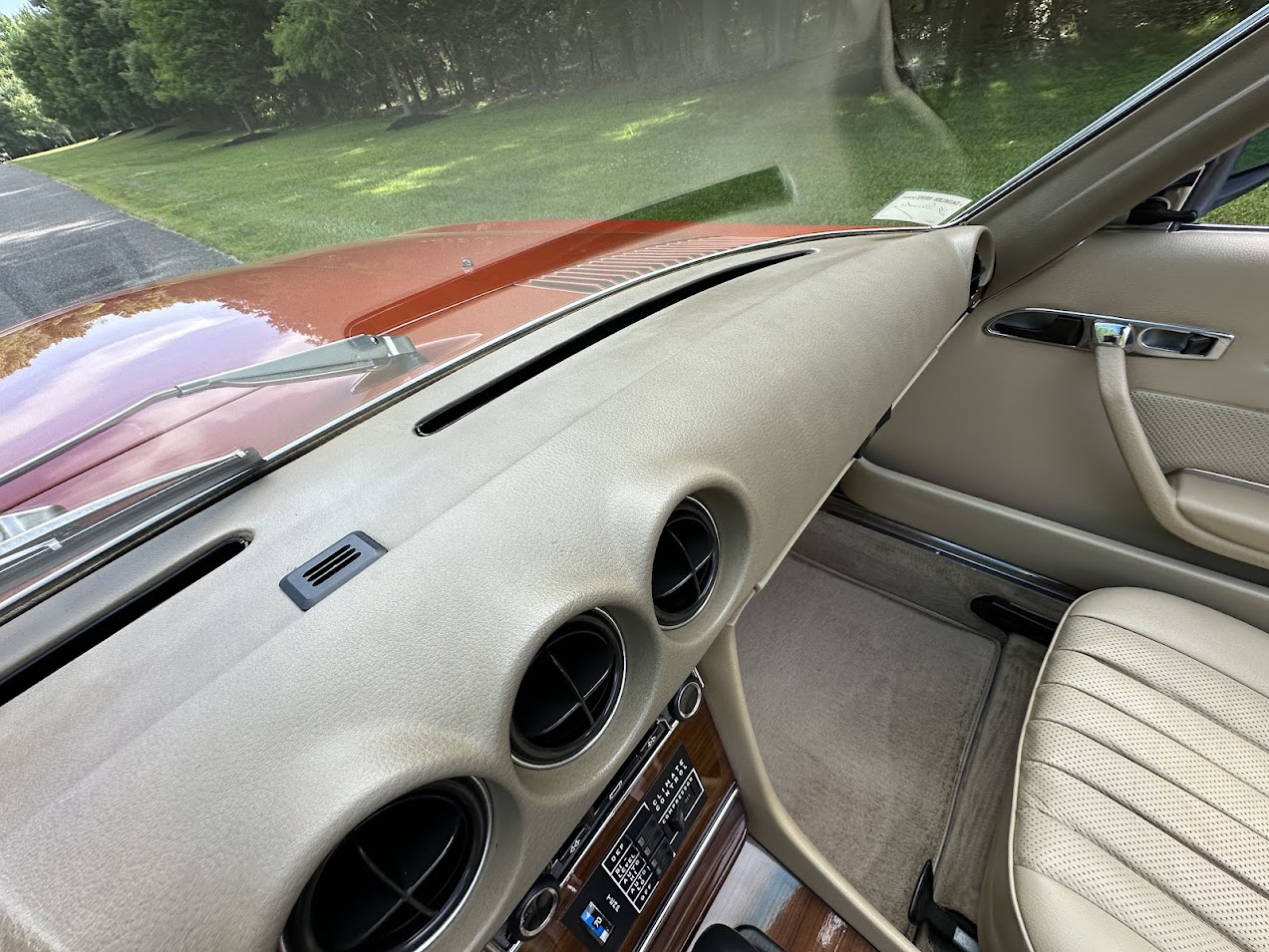 1978 Mercedes-Benz 450SL - Interior