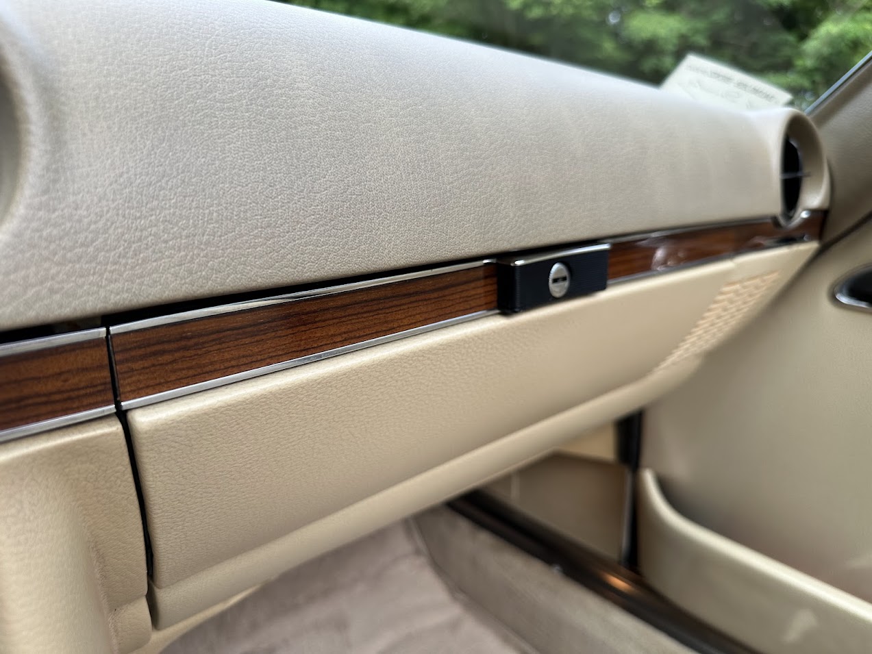 1978 Mercedes-Benz 450SL - Interior