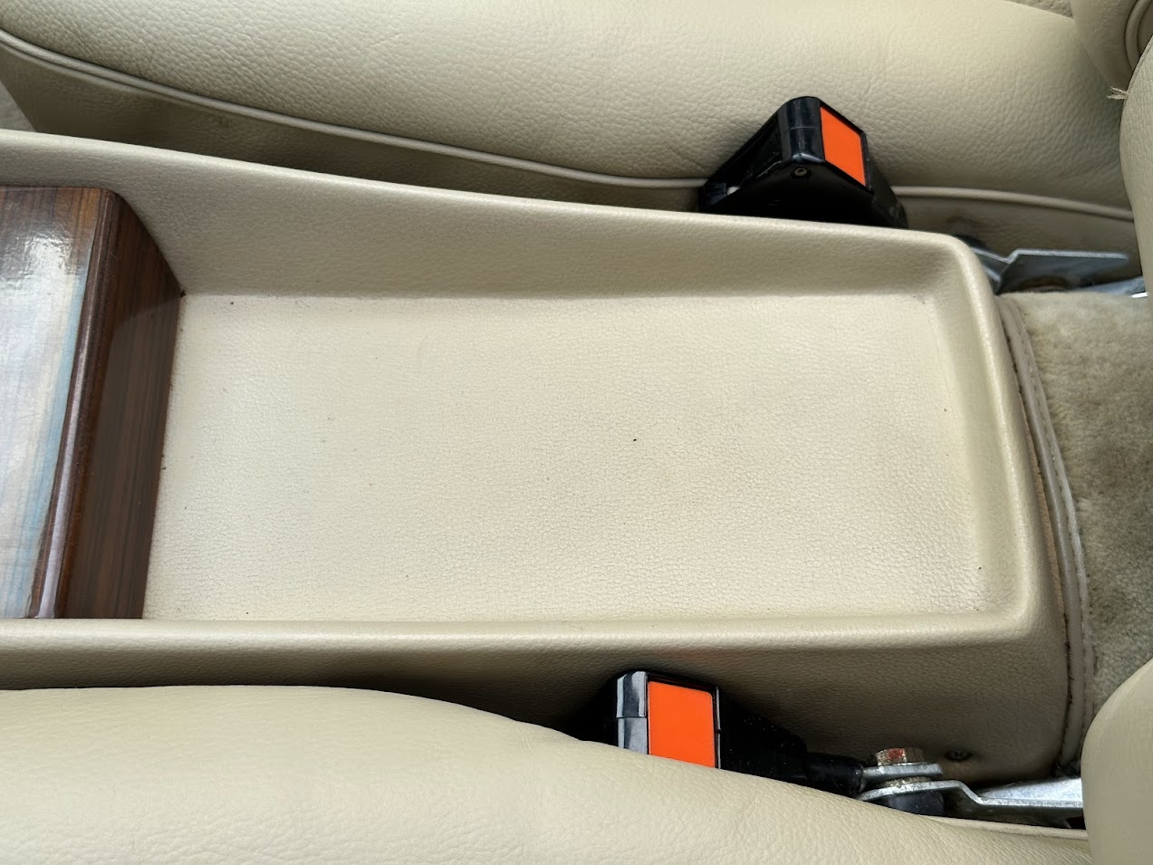1978 Mercedes-Benz 450SL - Interior