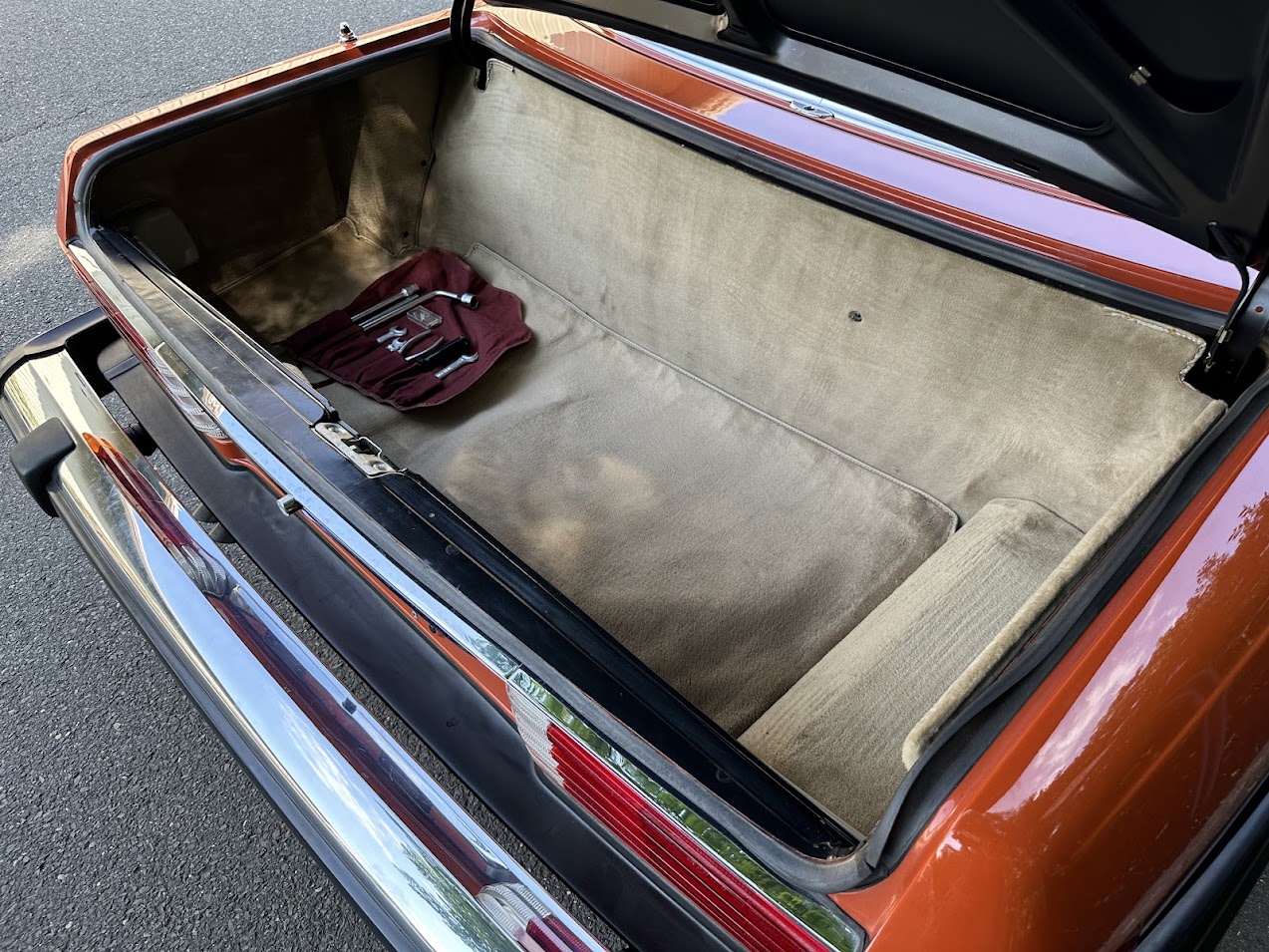 1978 Mercedes-Benz 450SL - Interior