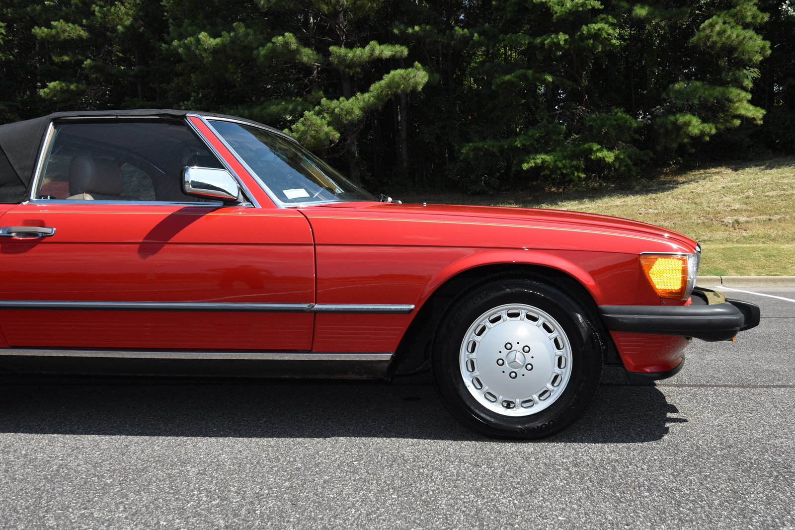 1987 Mercedes-Benz 560SL - Exterior