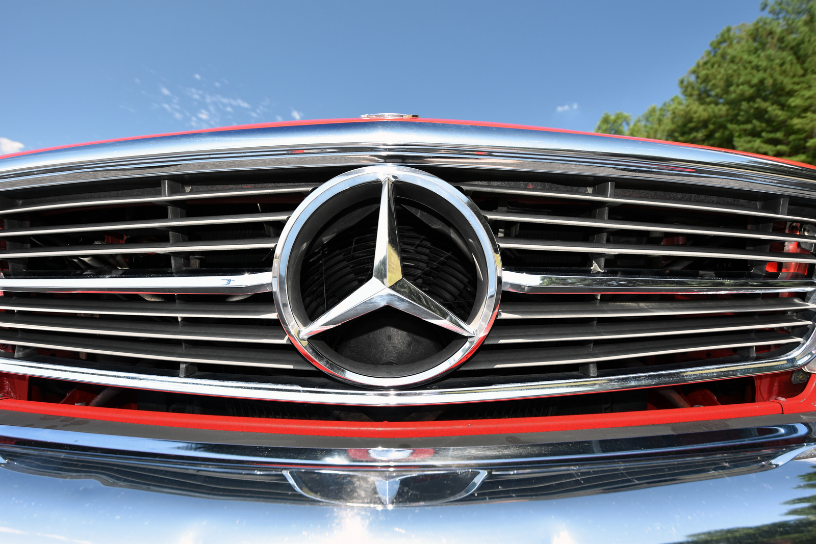 1987 Mercedes-Benz 560SL - Exterior