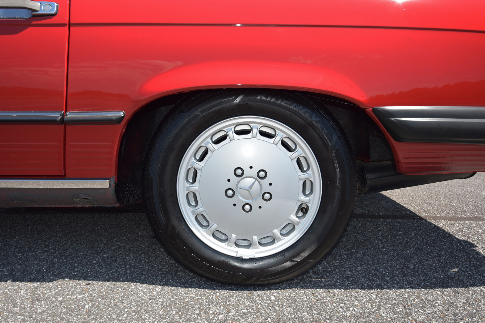 1987 Mercedes-Benz 560SL - Exterior