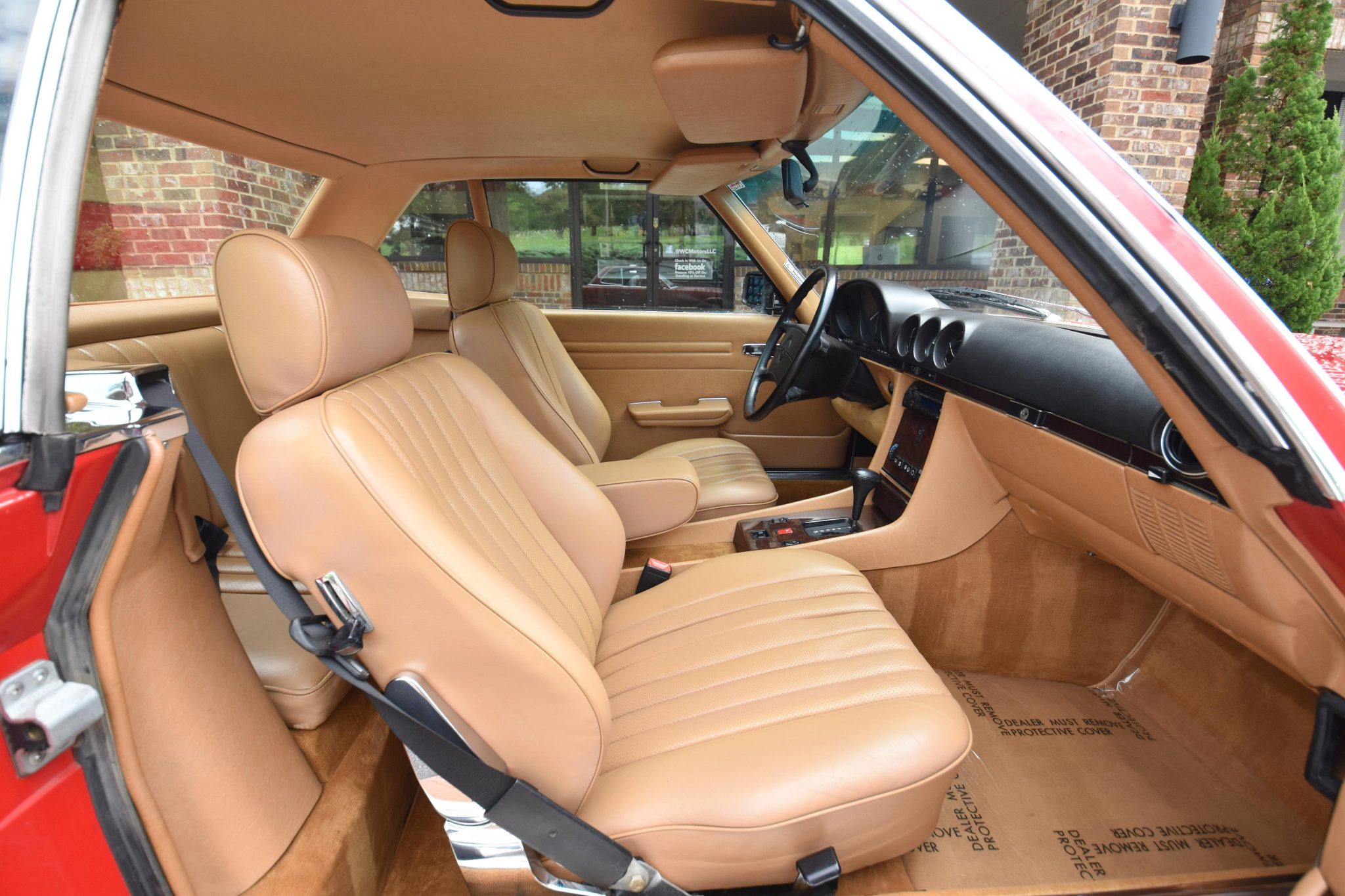 1987 Mercedes-Benz 560SL - Interior