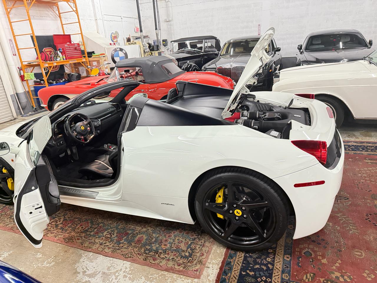 2015 Ferrari 458 Spider - Exterior