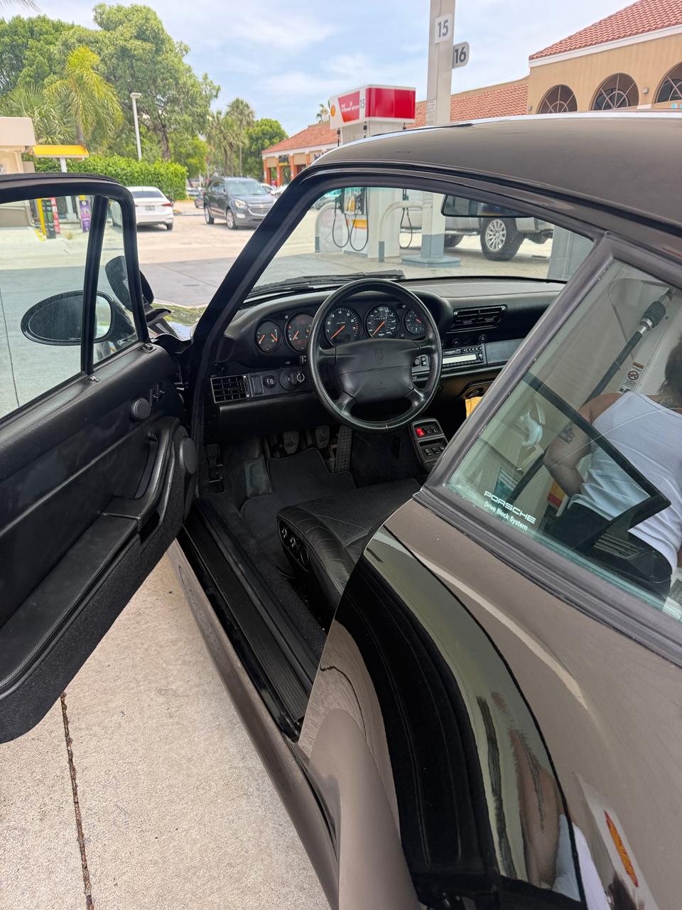 PDK de ocho velocidades - 2024 Porsche 911 Turbo S - Interior