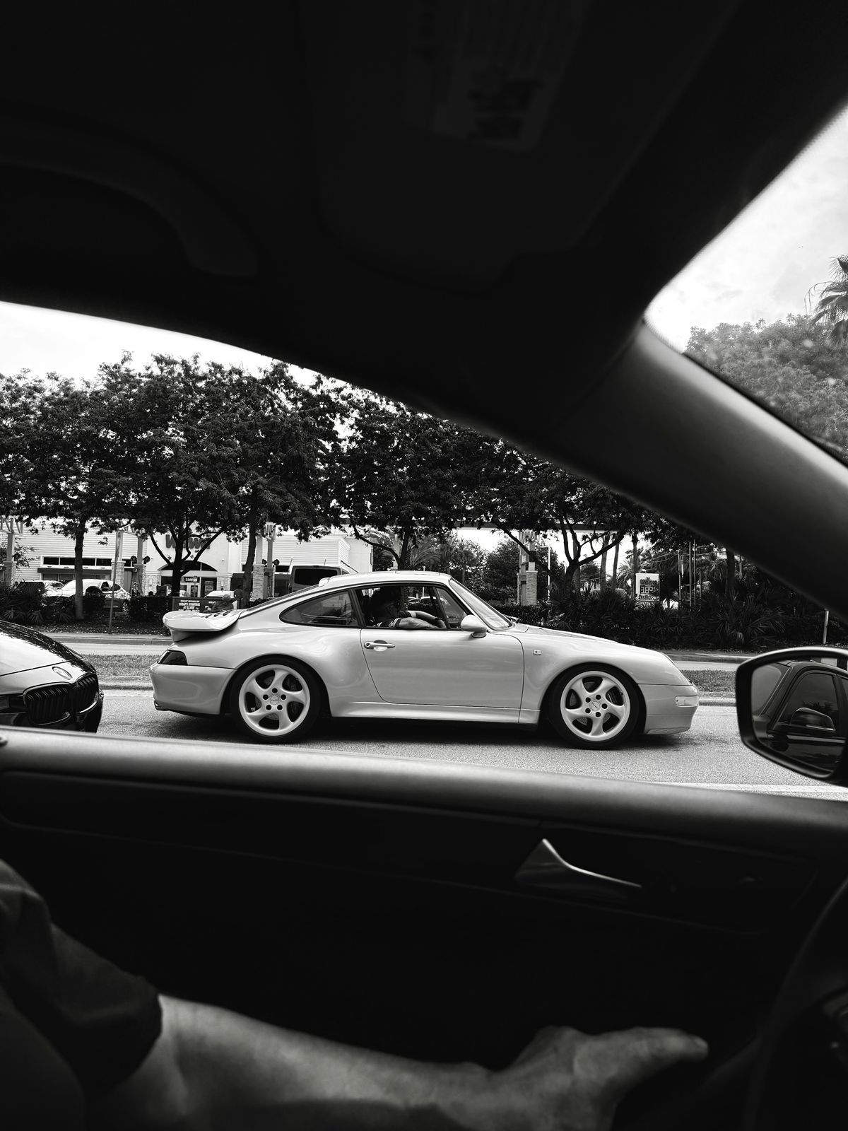 1988 Porsche 911 Turbo (930) - Side profile