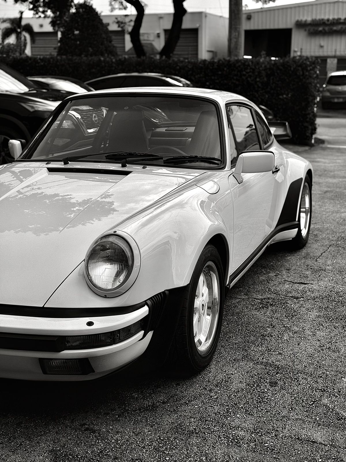 1988 Porsche 911 Turbo (930) - Front view