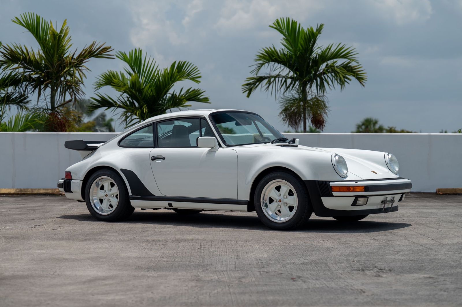 1988 Porsche 911 Turbo (930) — Driver Side