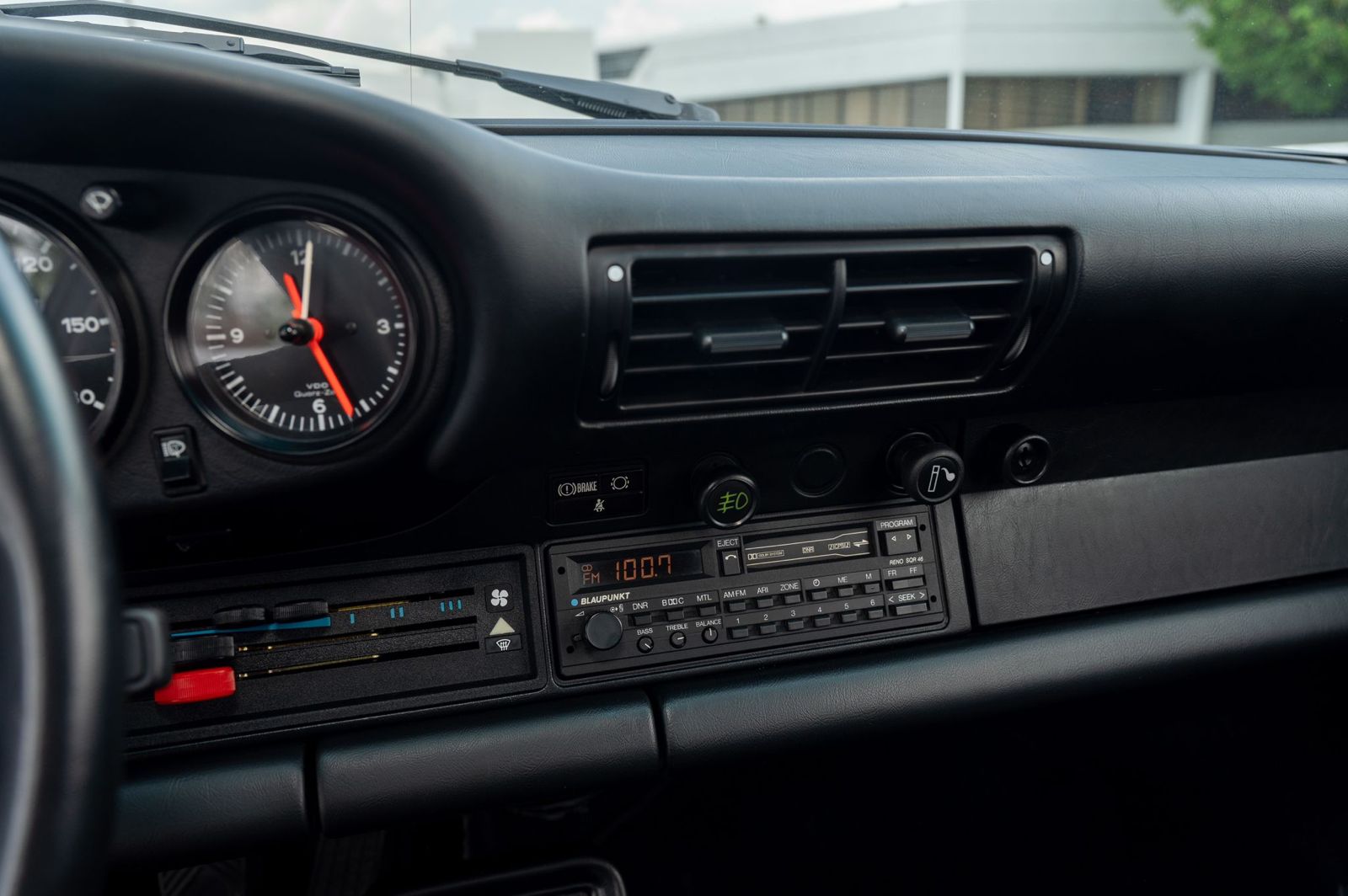 1988 Porsche 911 Turbo (930) — Interior