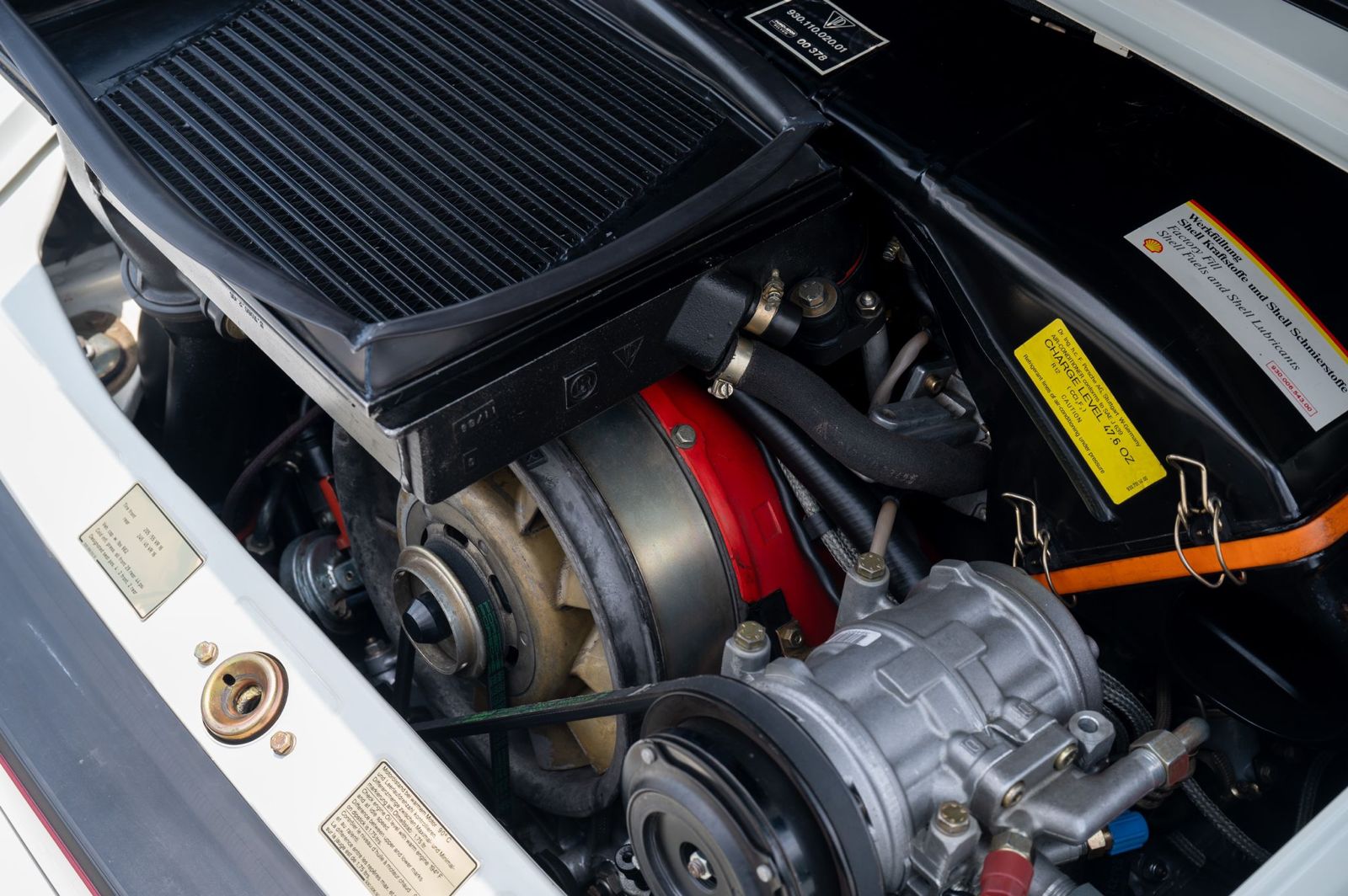 1988 Porsche 911 Turbo (930) — Engine
