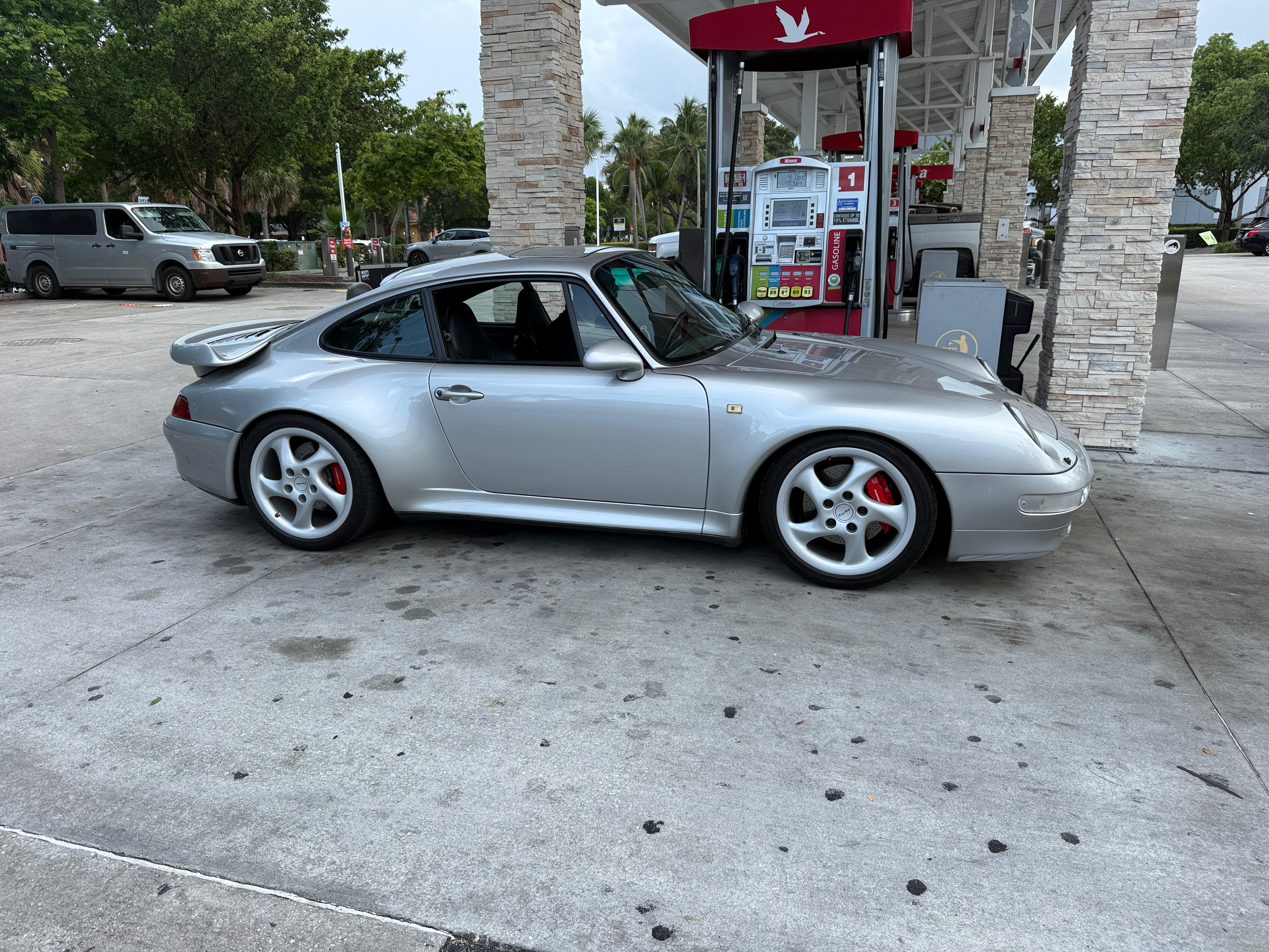 1998 Porsche 911 Turbo S WLS2 gris - vista lateral
